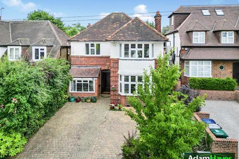 Friars Avenue, London N20 4 bed detached house for sale