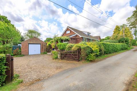 Waterloo, Beccles NR34 3 bed chalet for sale