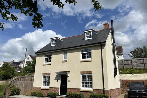 Salisbury SP3 4 bed detached house for sale