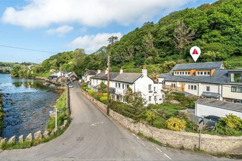 Bridgend, Newton Ferrers 3 bed cottage for sale