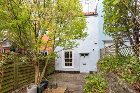 Richmond Dale, Bristol BS8 3 bed terraced house for sale