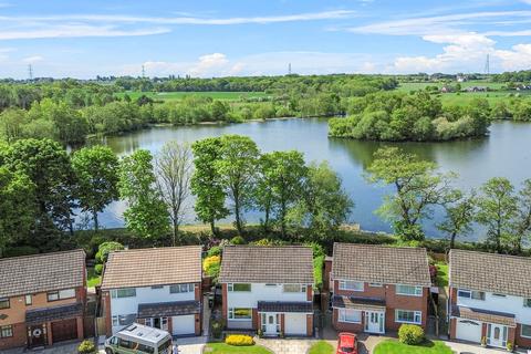 Spinney Green, Eccleston, WA10 4 bed detached house for sale