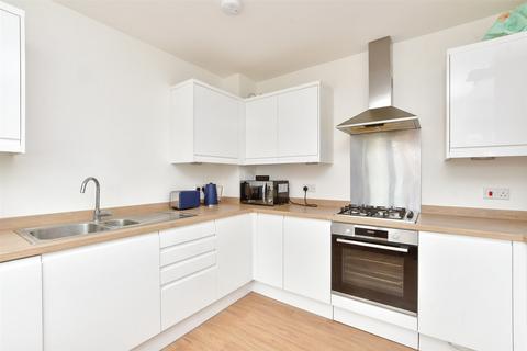 Saxon Way, Ramsgate CT12 3 bed semi