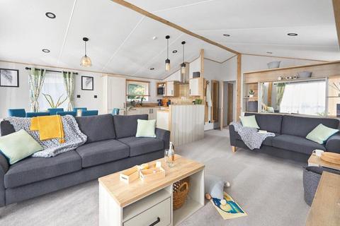 Pentire Coastal Holiday Park 2 bed park home for sale