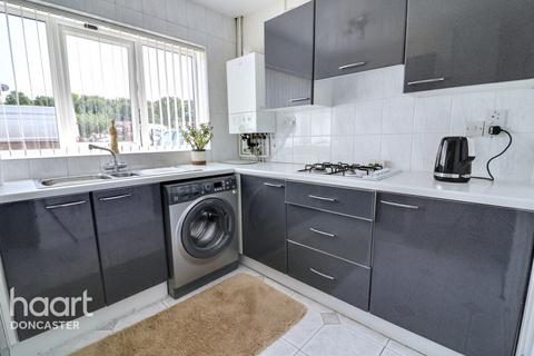 Tarleton Close, Kirk Sandall, Doncaster 2 bed detached bungalow for sale