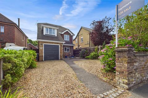 Broadway Road, Surrey GU18 3 bed detached house for sale