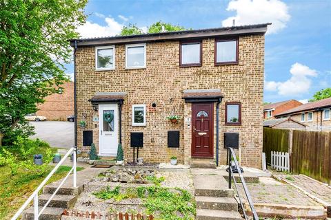 Flamingo Close, Walderslade, Chatham... 2 bed semi