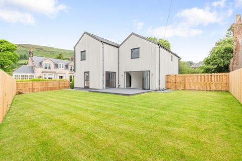 Murray Place, Dollar, FK14 5 bed detached house for sale