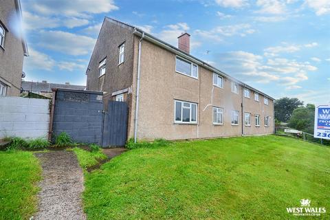 Gelliswick Road, Hakin, Milford Haven 3 bed apartment for sale