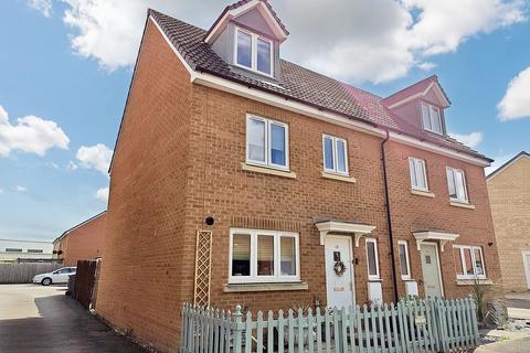 Thirsk Drive, Trowbridge BA14 4 bed semi