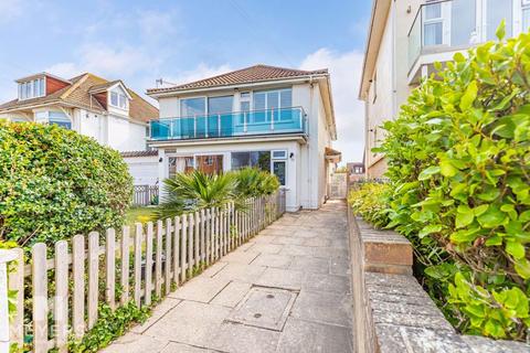 Warren Edge Road, Southbourne, BH6 2 bed apartment for sale