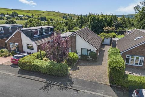 Thames Road, Milnrow OL16 3UB 2 bed detached bungalow for sale