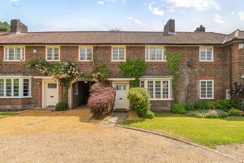 Field Close, Bassett Green... 4 bed terraced house for sale