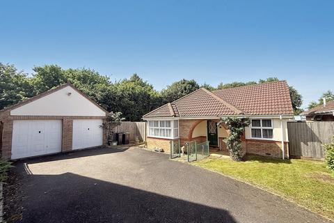 Bridport 3 bed detached bungalow for sale