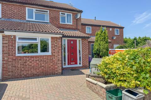 Tamworth Chase, Colchester 3 bed semi