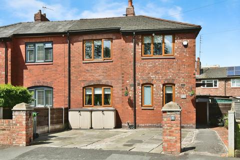 Wharton Avenue, Greater Manchester M21 3 bed semi