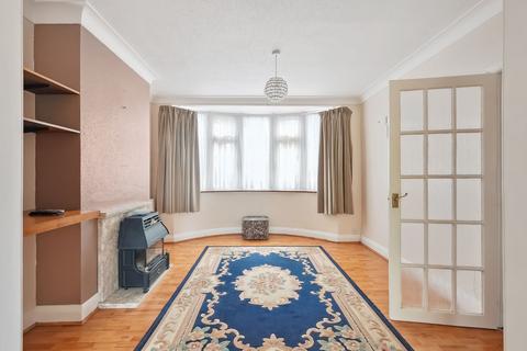 Kingsdown Road, Cheam, SM3 3 bed semi