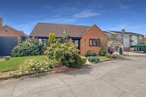 Worcester Close, Braintree, CM7 3 bed detached bungalow for sale