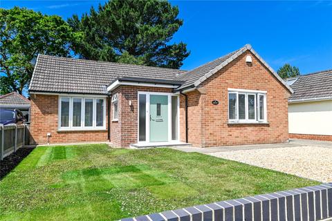 Western Avenue, Barton on Sea, New... 2 bed bungalow for sale