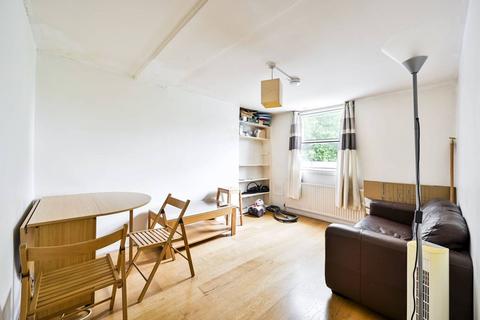 West Cromwell Road, Earls Court... 1 bed flat for sale