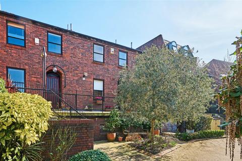 Haygarth Place, Wimbledon SW19 3 bed townhouse for sale
