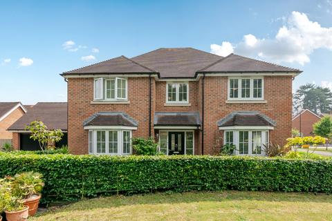 Gilbert Avenue, Bishopstoke... 5 bed detached house for sale