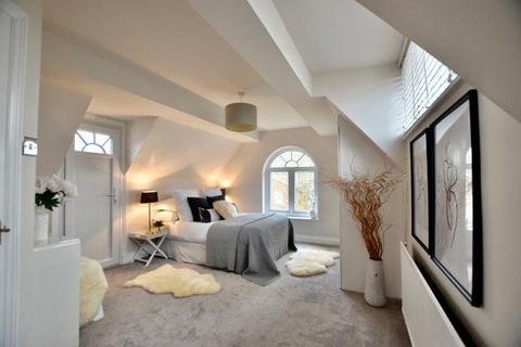 Park Road, New Barnet, Barnet, EN4 2 bed apartment for sale