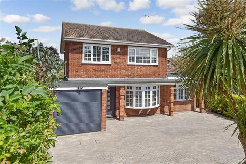 Elder Avenue, Wickford SS12 4 bed detached house for sale