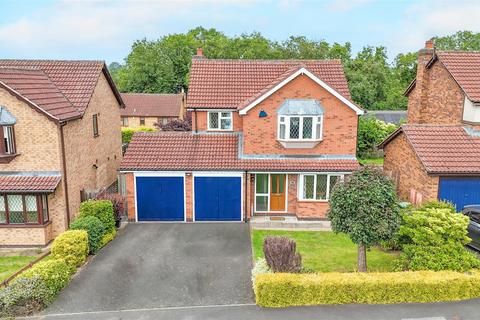 Pulford Drive, Thurnby, Leicester, LE7 4 bed detached house for sale
