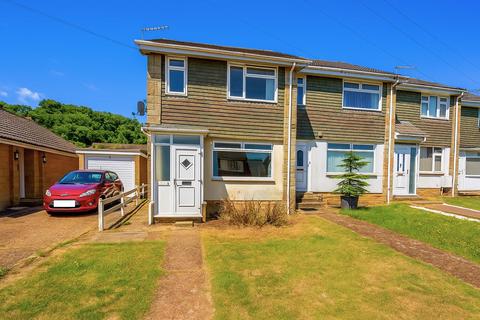 CHAIN FREE * GODSHILL 3 bed end of terrace house for sale