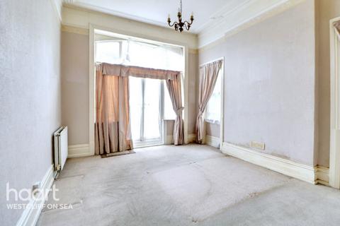 Cossington Road, Westcliff