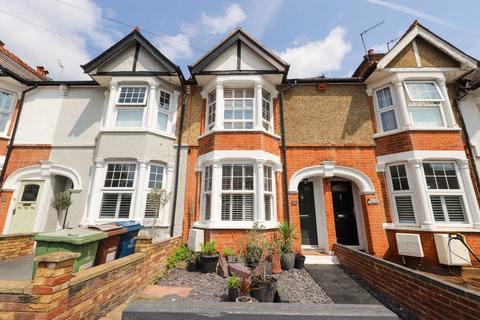 Kingsley Road, Pinner HA5 3 bed terraced house for sale