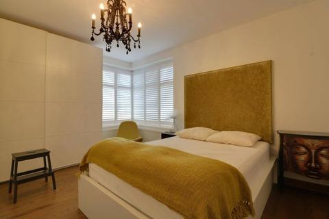Old Church Lane, Kingsbury, London, NW9 2 bed flat for sale