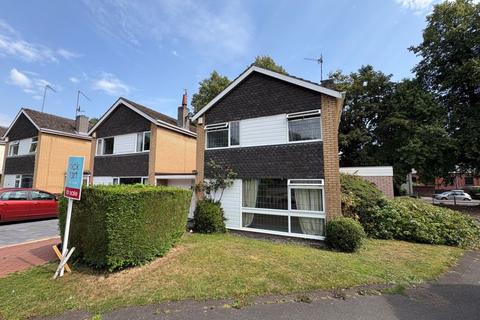 Woodfield Heights, Tettenhall... 3 bed link detached house for sale