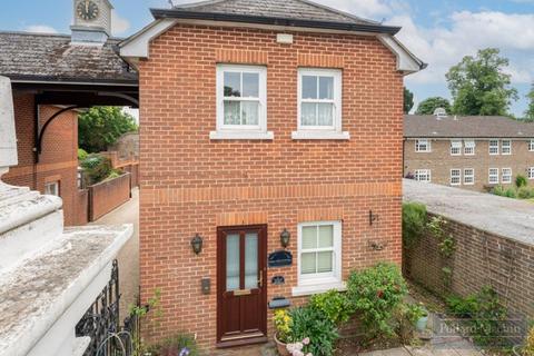 Doble Court, Addington Road, Sanderstead 2 bed detached house for sale