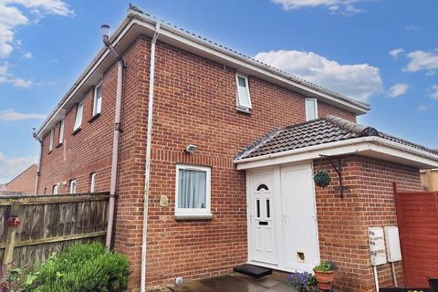SAMPHIRE CLOSE, LODMOOR, WEYMOUTH... 1 bed terraced house for sale
