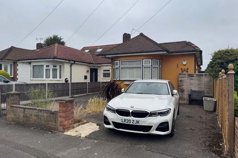 Pavilion Way, Ruislip 3 bed semi