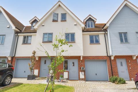 Icknield Rise, Saffron Walden CB10 2 bed terraced house for sale