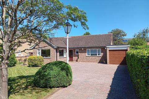 Herne Road, Oundle, Peterborough, PE8 4 bed bungalow for sale