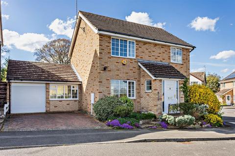 Kings Road, Oundle, Peterborough, PE8 3 bed detached house for sale