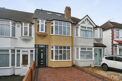 Esher Avenue, Cheam, SM3 4 bed terraced house for sale