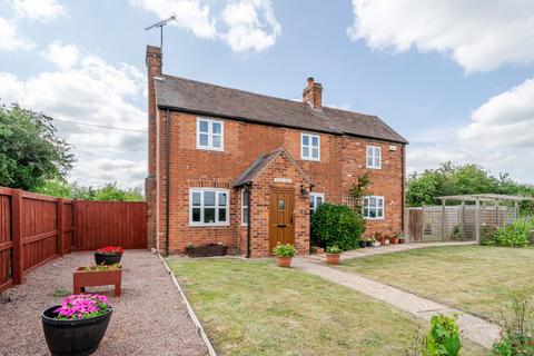 Hillend, Tewkesbury GL20 4 bed detached house for sale