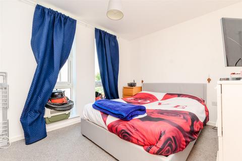 Springhead Parkway, Northfleet... 1 bed flat for sale