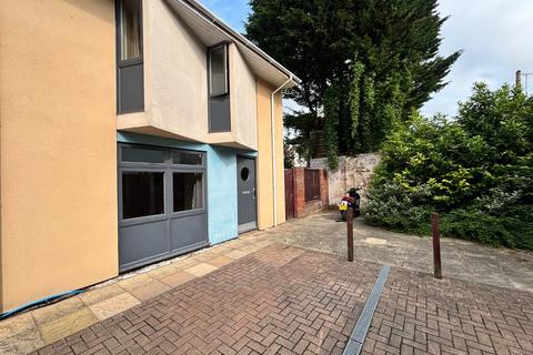 Villiers Road, Easton, Bristol BS5 0JH 2 bed end of terrace house for sale