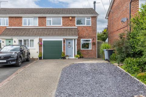 Beech Tree Close, Willaston, Nantwich 3 bed semi