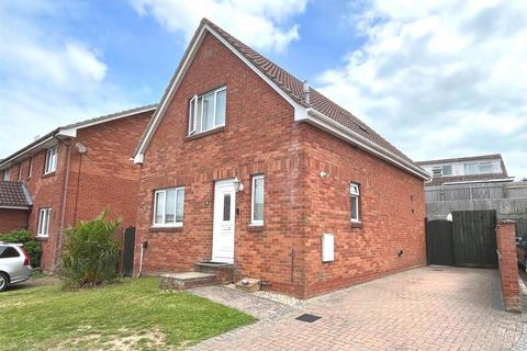 Kingslea Park, East Cowes 3 bed detached house for sale