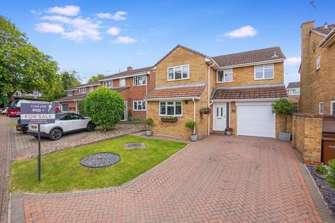 Middleton Close, Gillingham ME8 4 bed detached house for sale