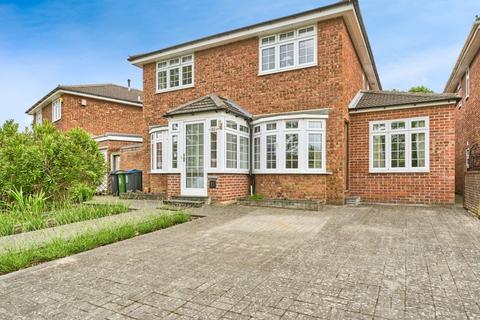 Maria Theresa Close, New Malden, KT3 5 bed detached house for sale