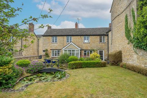 Castle Road, Wootton, OX20 3 bed cottage for sale