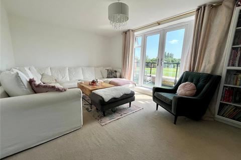 Fetlock Drive, Newbury, Berkshire, RG14 3 bed terraced house for sale